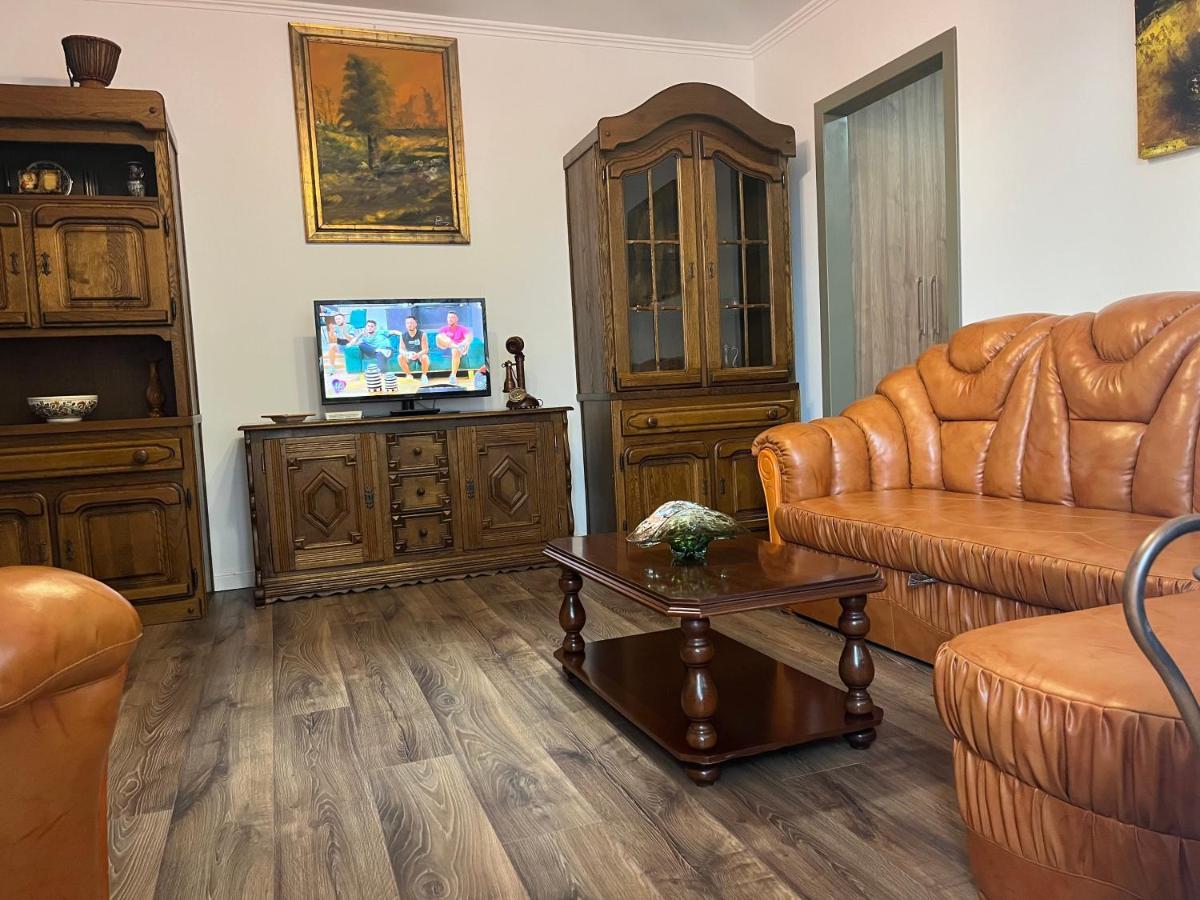 Cazare David Si Familia . Piatra Neamt Bagian luar foto